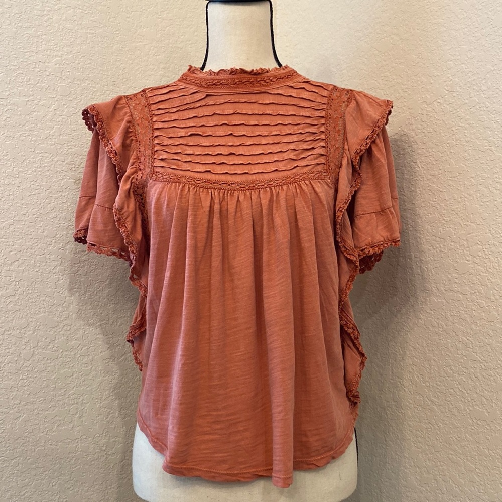Free People Le Femme Tee. Size XS. Color Clay